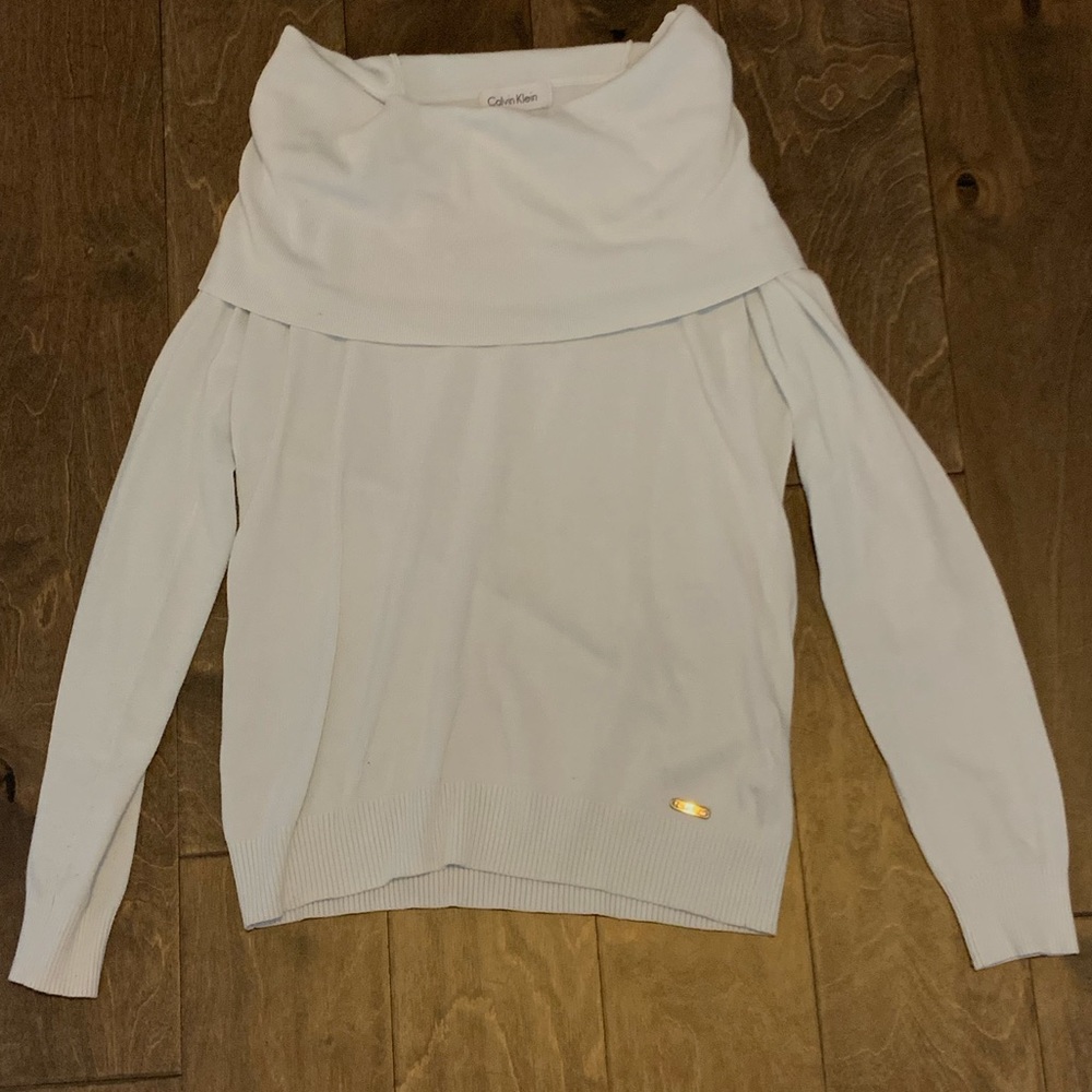 Off the shoulder Calvin Klein shirt